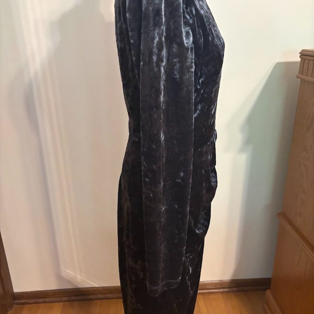 BARDOT Charcoal Black Velvet Dress with Long Sleeves - Size Large - Picture 5 of 11